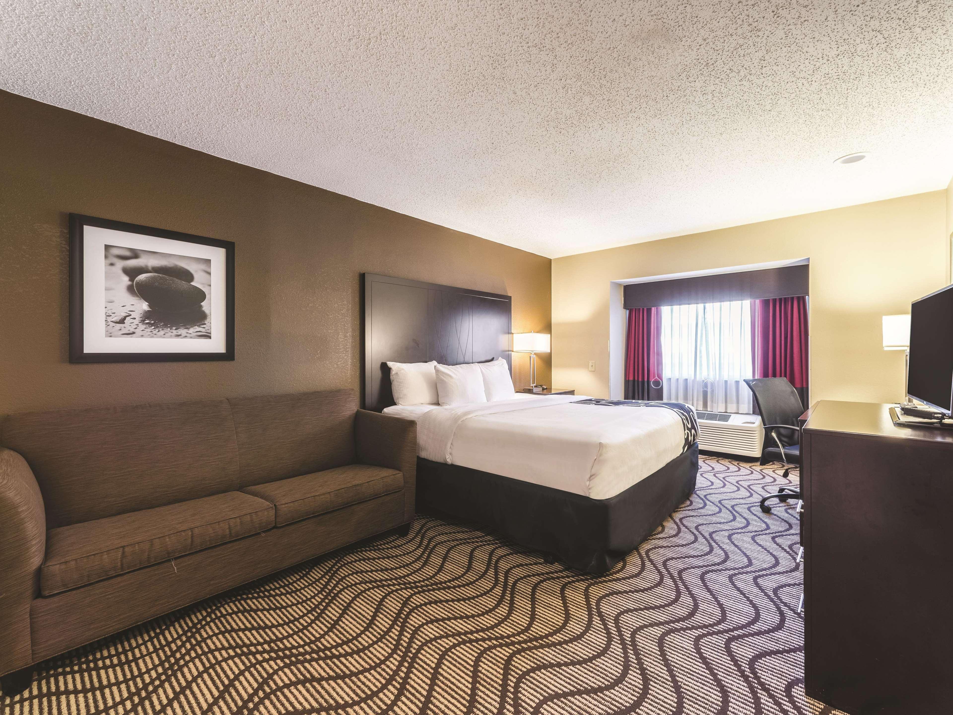La Quinta By Wyndham Collinsville - St. Louis Exterior foto