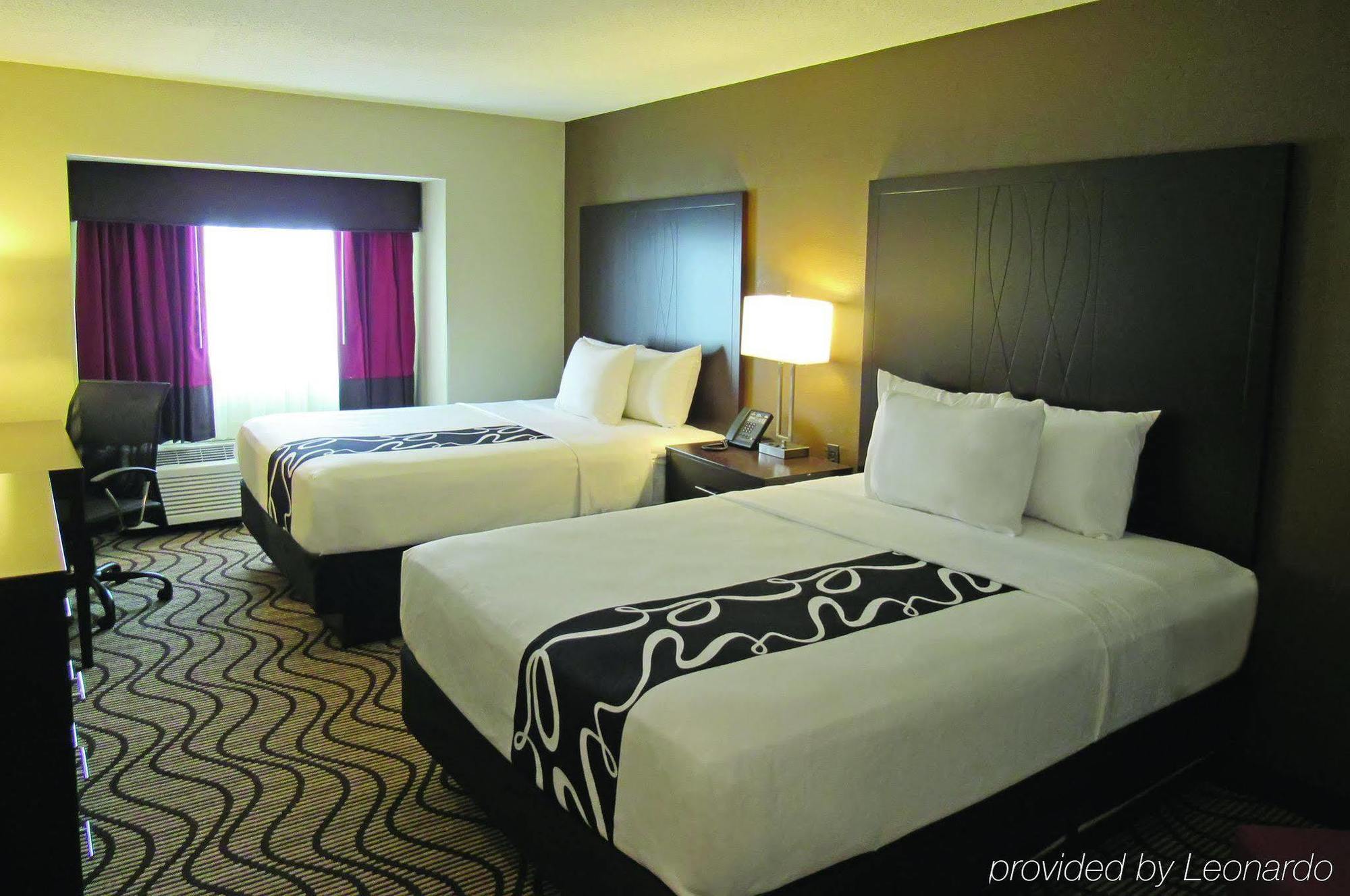 La Quinta By Wyndham Collinsville - St. Louis Exterior foto
